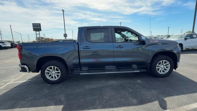 Used 2021 Chevrolet Silverado 1500 LT w/ Diesel Off-Road Package AWD/4WD image 9