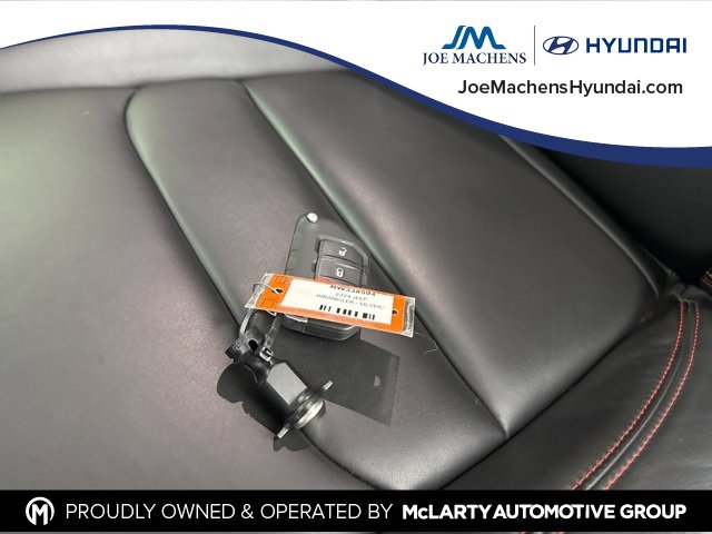 Used 2024 Jeep Wrangler Unlimited Rubicon image 31