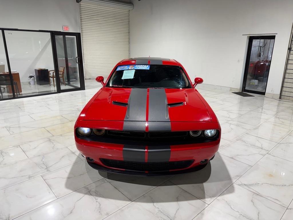 Used 2017 Dodge Challenger SXT Plus image 2