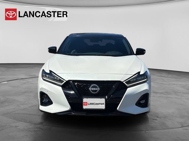 Used 2023 Nissan Maxima SR w/ Sport Mat Group FWD image 2