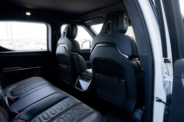 Used 2022 Rivian R1T Adventure image 36