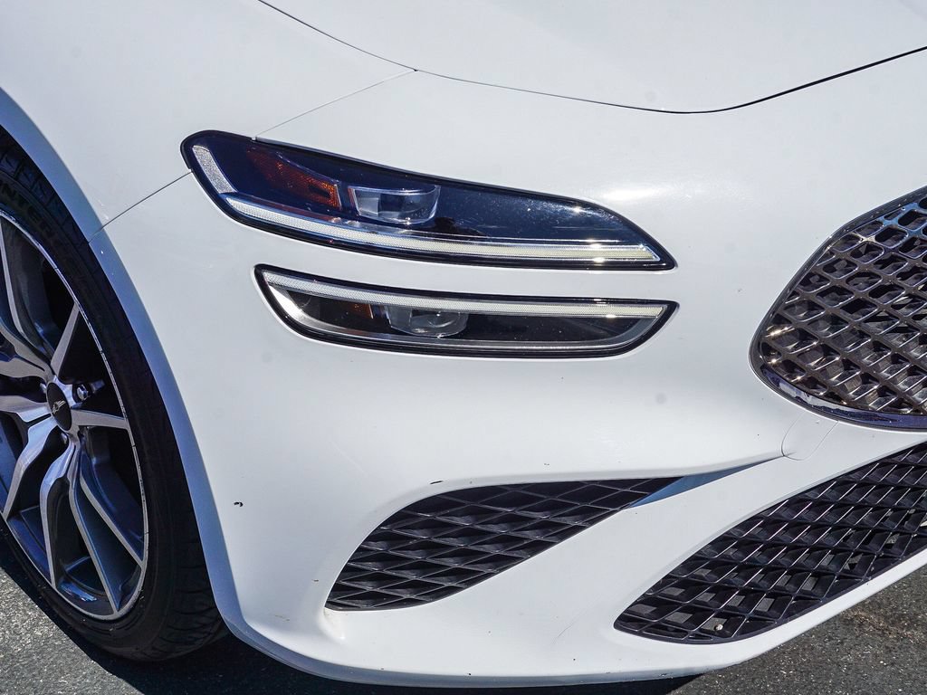 Used 2025 Genesis G70 2.5T RWD image 10