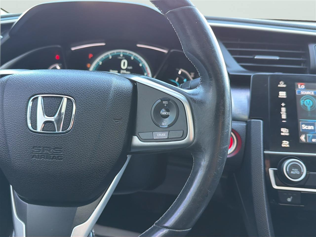 Used 2018 Honda Civic EX-T image 23
