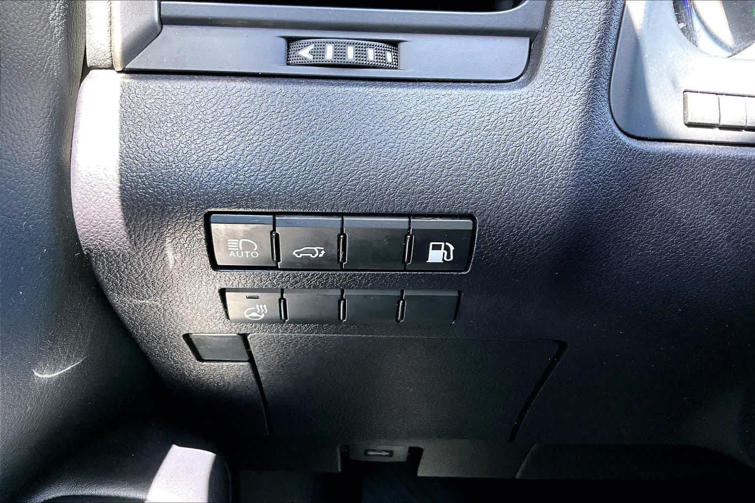 Used 2021 Lexus RX 450h AWD w/ Premium Package image 34