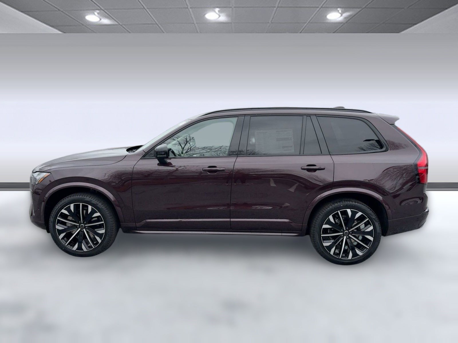 New 2026 Volvo XC90 B6 Ultra w/ Protection Package image 2
