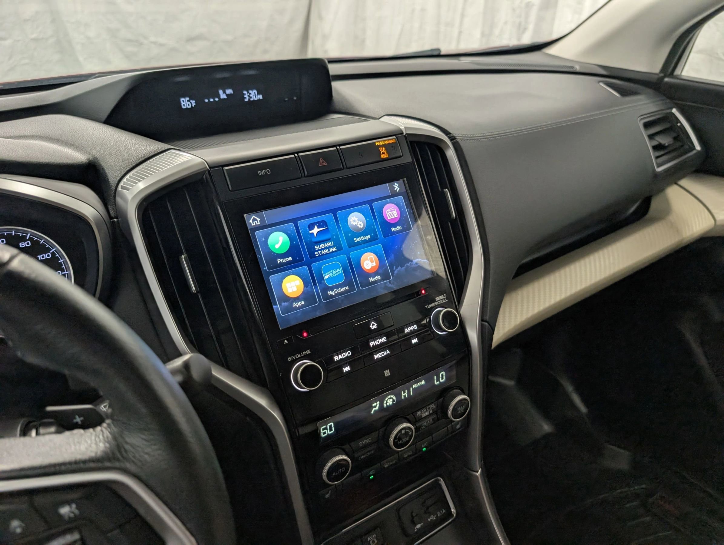 Used 2019 Subaru Ascent Premium image 19