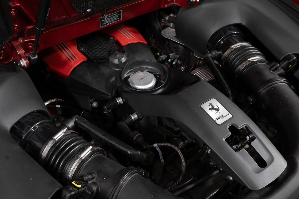 Used 2019 Ferrari 488 Spider RWD image 21