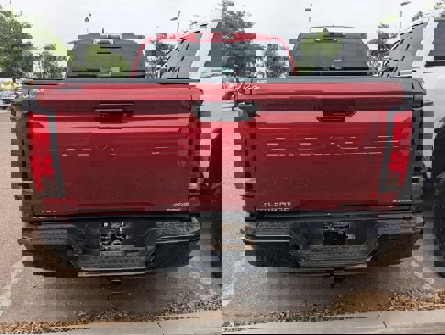 Used 2024 Chevrolet Colorado ZR2 w/ ZR2 Convenience Package III image 6