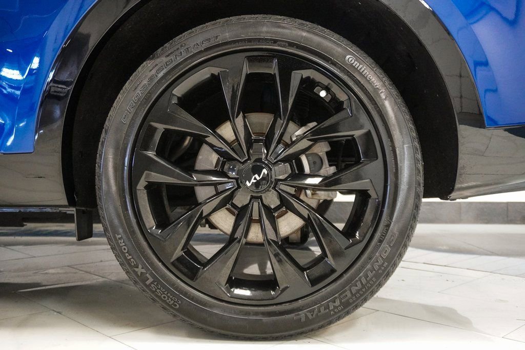 Used 2023 Kia Sorento SX image 39