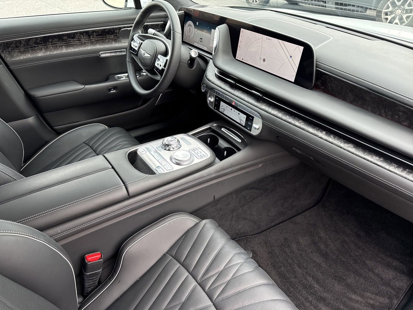 Used 2025 Genesis G90 3.5T image 19