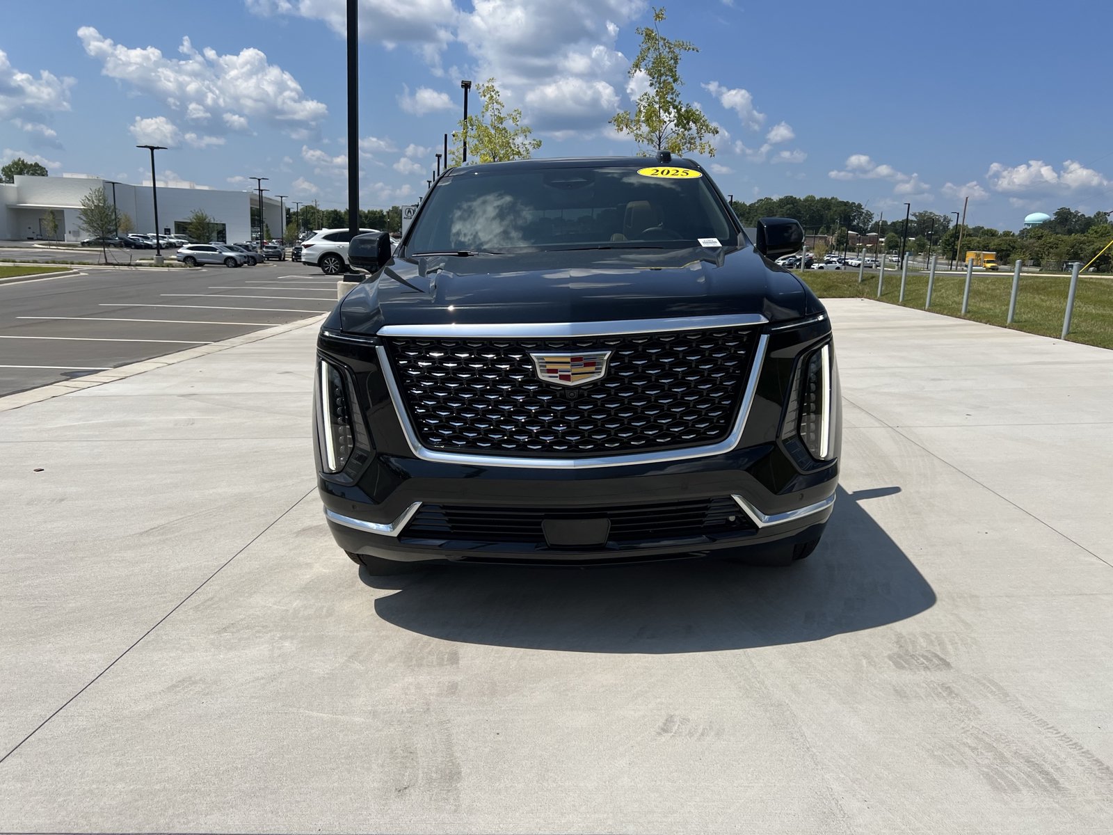 Used 2025 Cadillac Escalade Premium Luxury w/ Touring Package AWD/4WD image 3