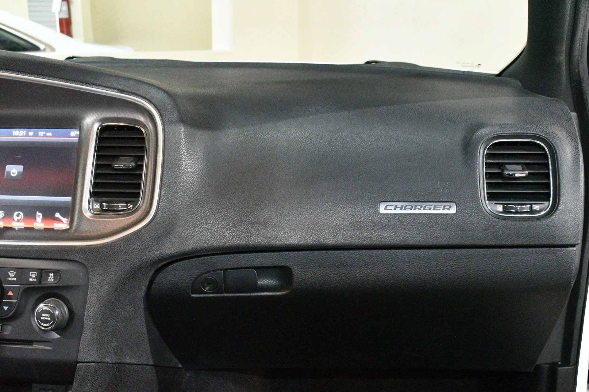 Used 2012 Dodge Charger R/T AWD/4WD image 24