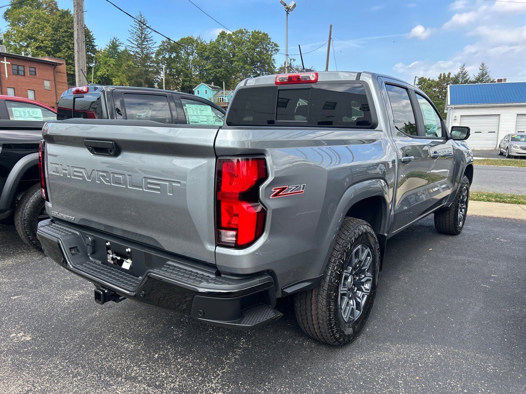 New 2026 Chevrolet Colorado Z71 image 2