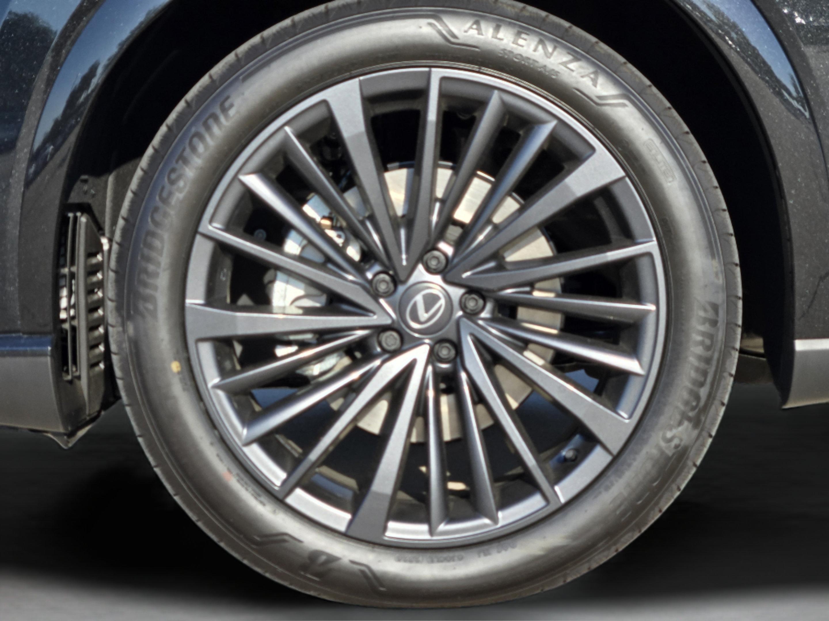 New 2026 Lexus RX 450h AWD w/ Convenience Package image 22