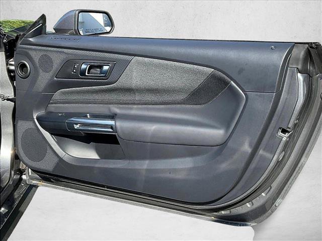 Used 2025 Ford Mustang Coupe RWD image 18