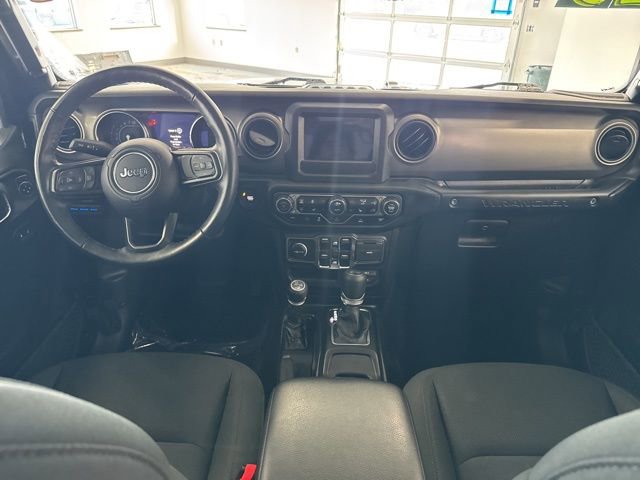 Used 2023 Jeep Wrangler Unlimited w/ Cold Weather Group image 30