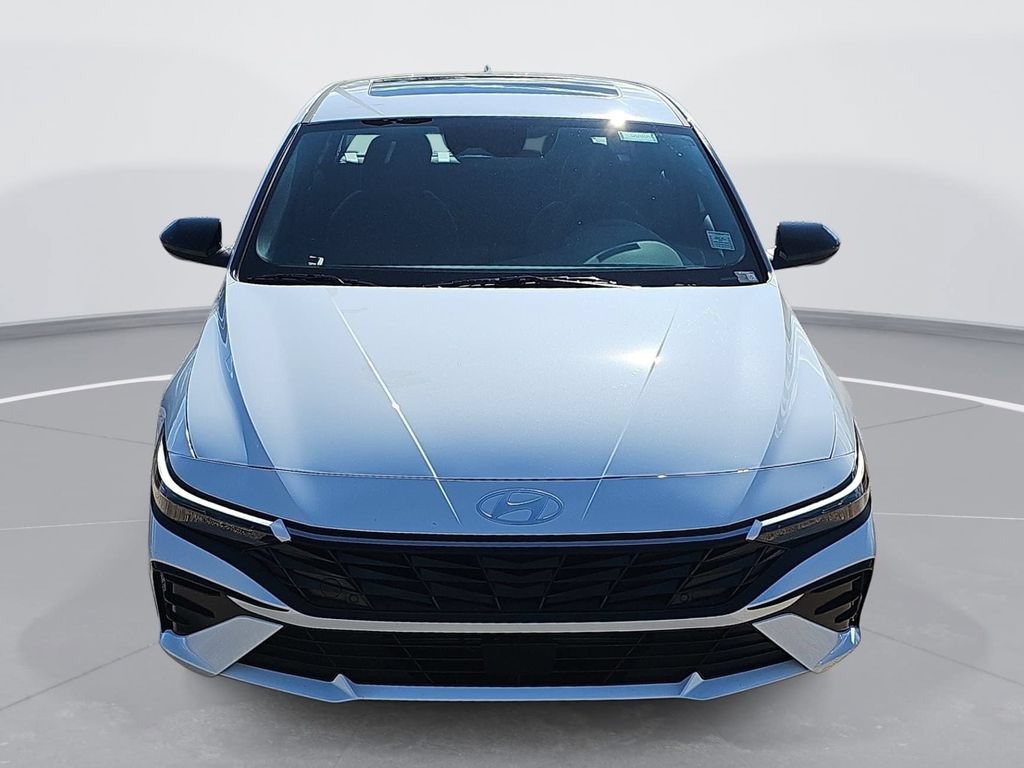 New 2026 Hyundai Elantra SEL Sport Premium FWD image 2