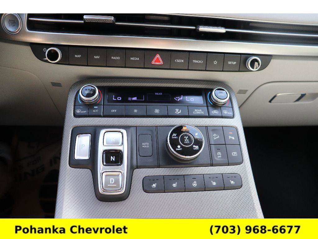 Used 2024 Hyundai Palisade SEL w/ Premium Package image 16