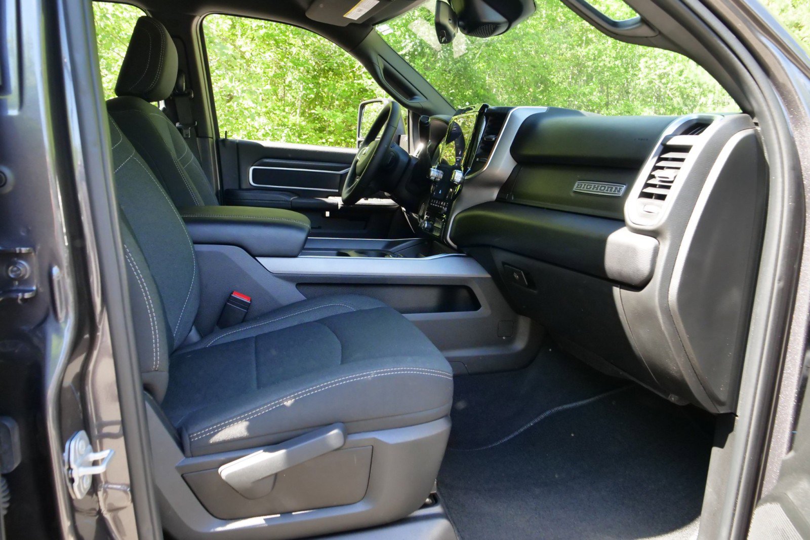 Used 2025 RAM 3500 Big Horn image 41