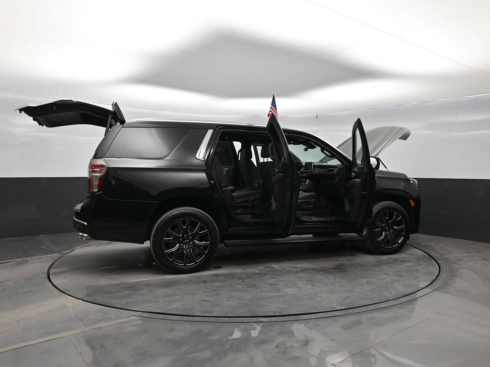 Used 2023 Chevrolet Tahoe High Country image 41