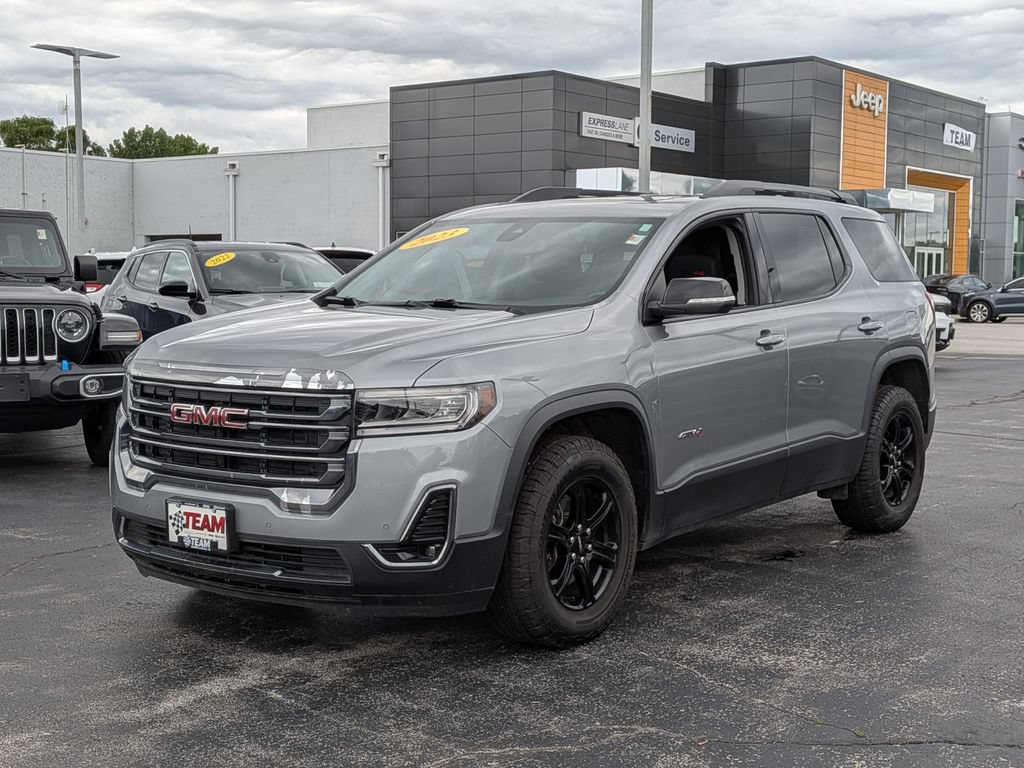 Used 2023 GMC Acadia AT4 w/ Preferred Package AWD/4WD image 3