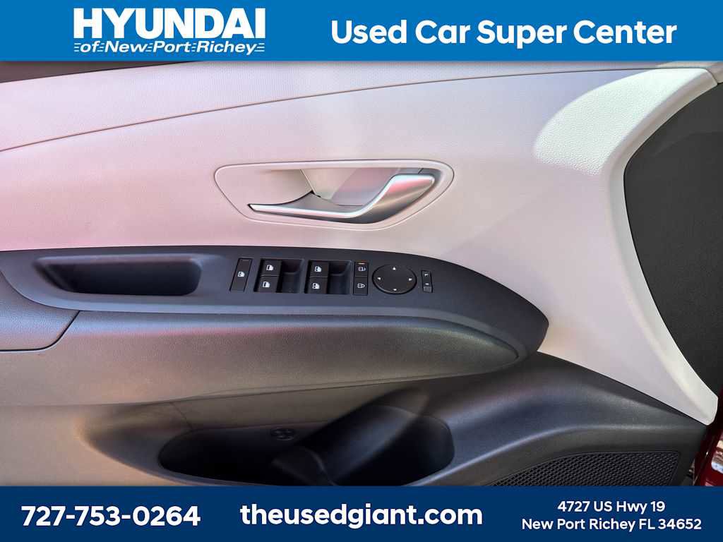 Used 2025 Hyundai Tucson SEL image 9