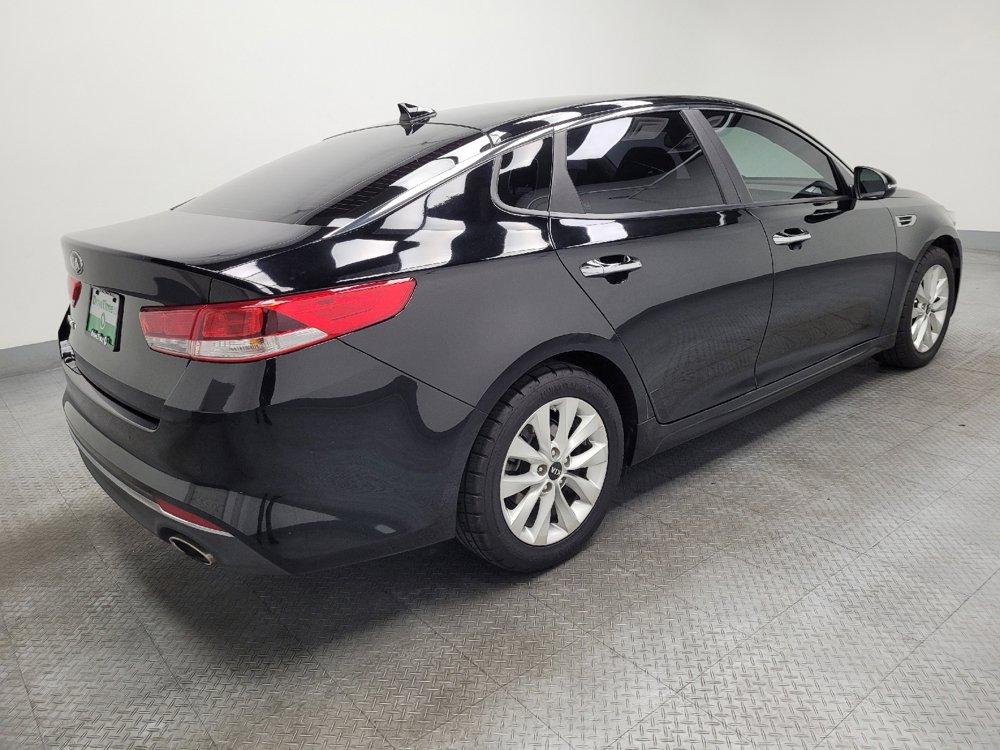 Used 2018 Kia Optima LX w/ 17" Alloy Wheels Package image 10