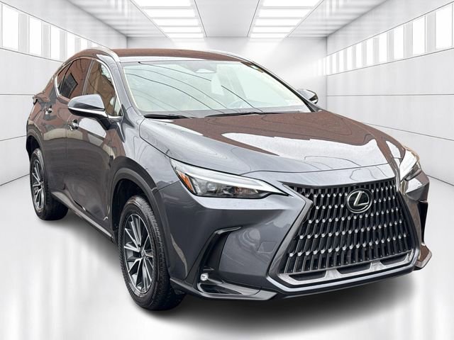 Certified 2023 Lexus NX 250 AWD image 3