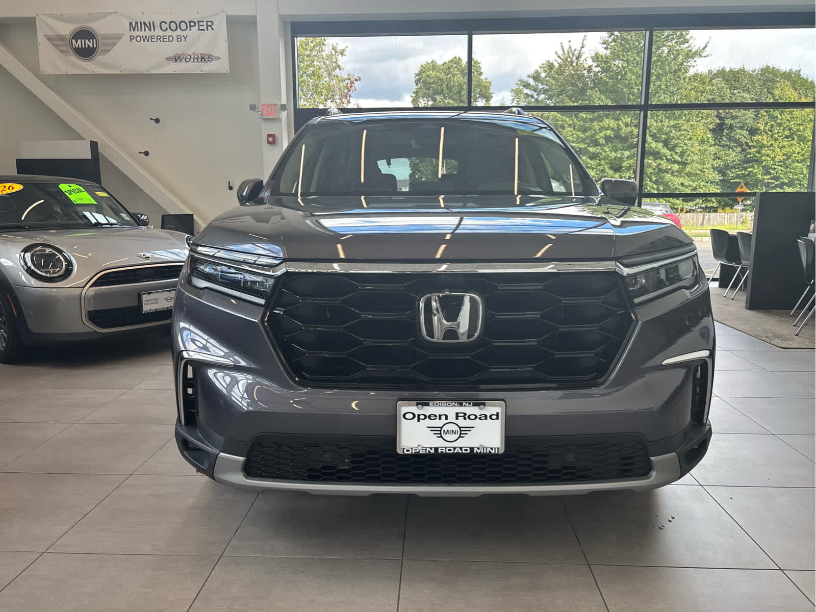 Used 2023 Honda Pilot Elite image 2
