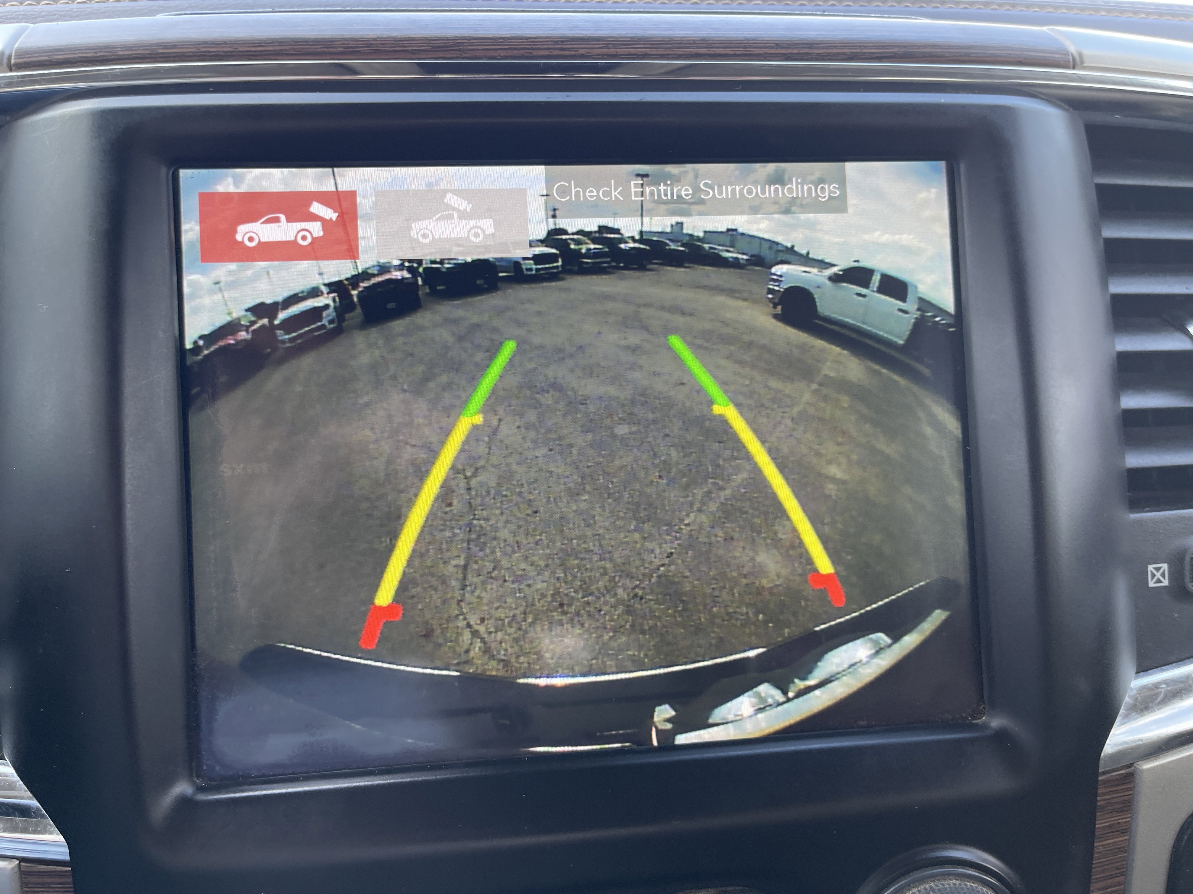 Used 2018 RAM 3500 Laramie image 27