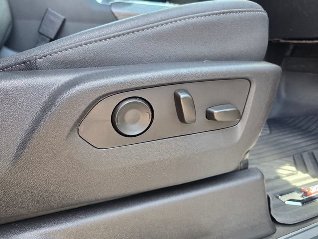 Used 2023 Chevrolet Silverado 1500 LTZ AWD/4WD image 28