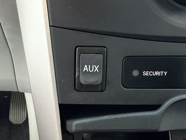 Used 2013 Toyota Corolla L image 17