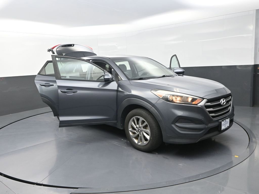 Used 2018 Hyundai Tucson SE image 31