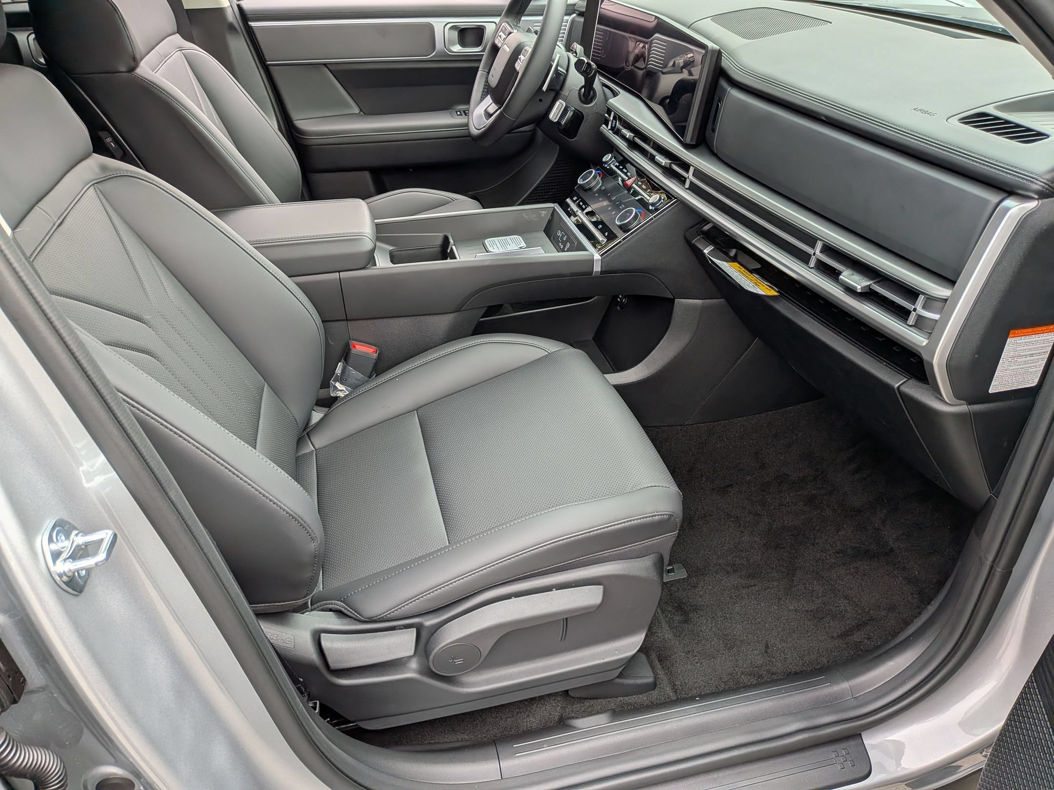 New 2026 Hyundai Santa Fe SEL FWD image 24