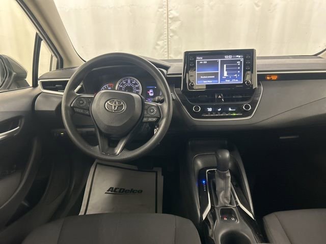 Used 2021 Toyota Corolla LE image 22
