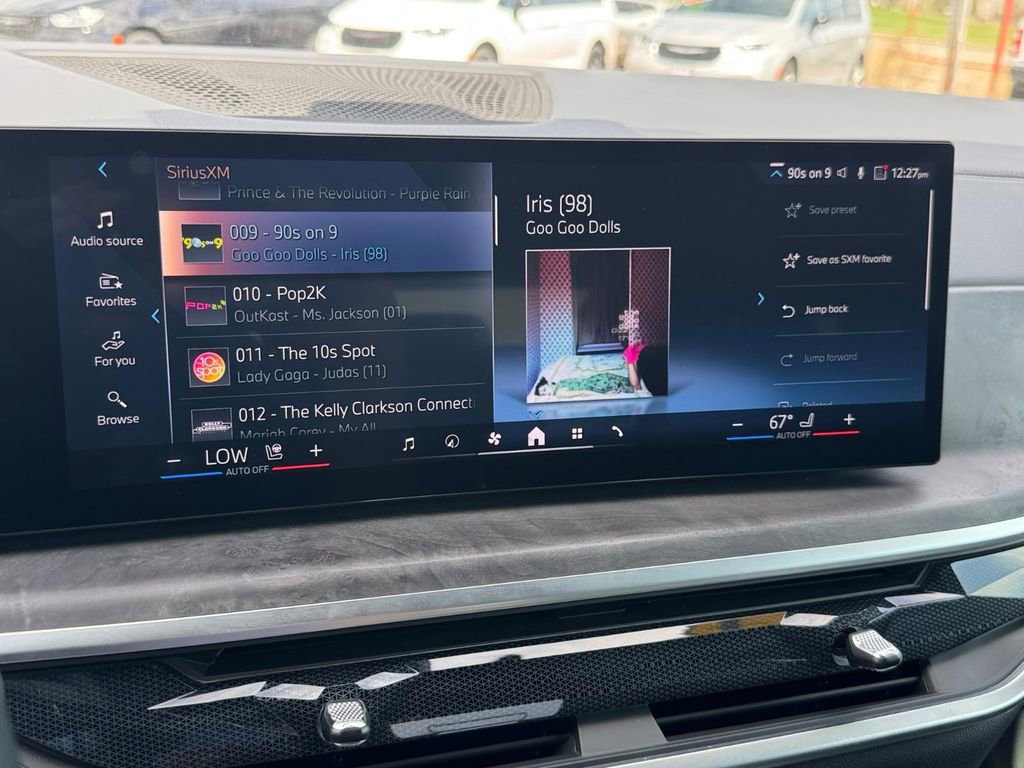 Used 2024 BMW X5 xDrive40i w/ Premium Package AWD/4WD image 22