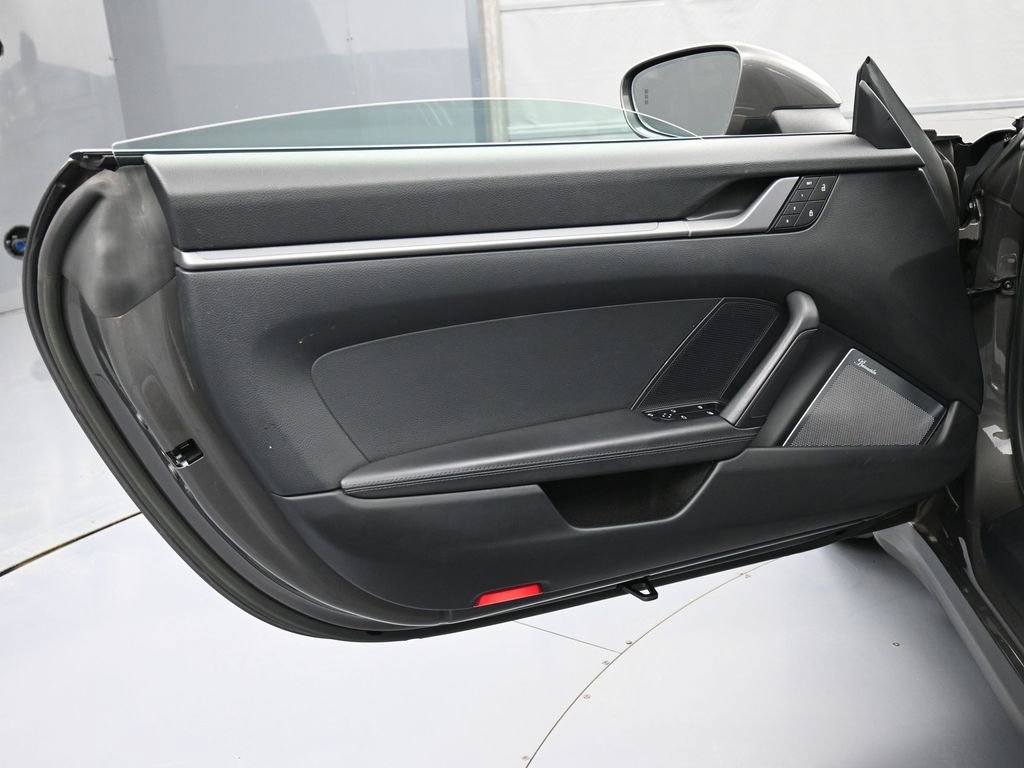 Certified 2023 Porsche 911 Carrera image 16