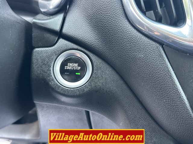 Used 2020 Chevrolet Equinox LT FWD image 21