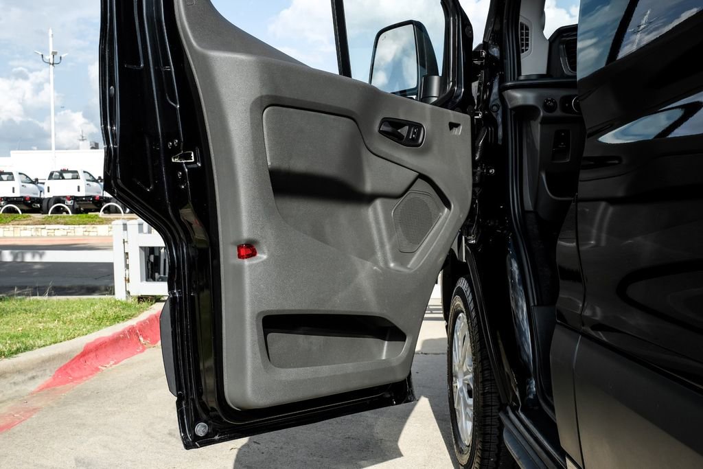 Used 2023 Ford Transit 350 XLT image 42