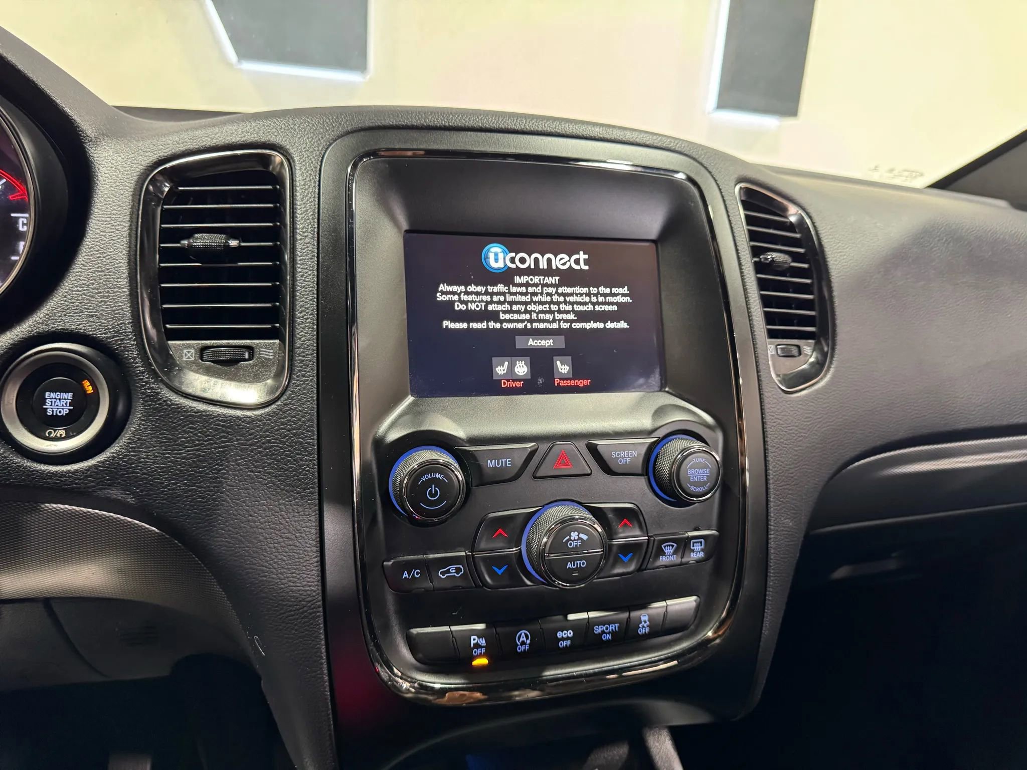 Used 2020 Dodge Durango GT image 24