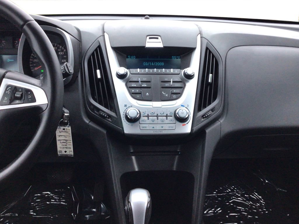 Used 2010 Chevrolet Equinox LT w/ Vehicle Interface Package image 14
