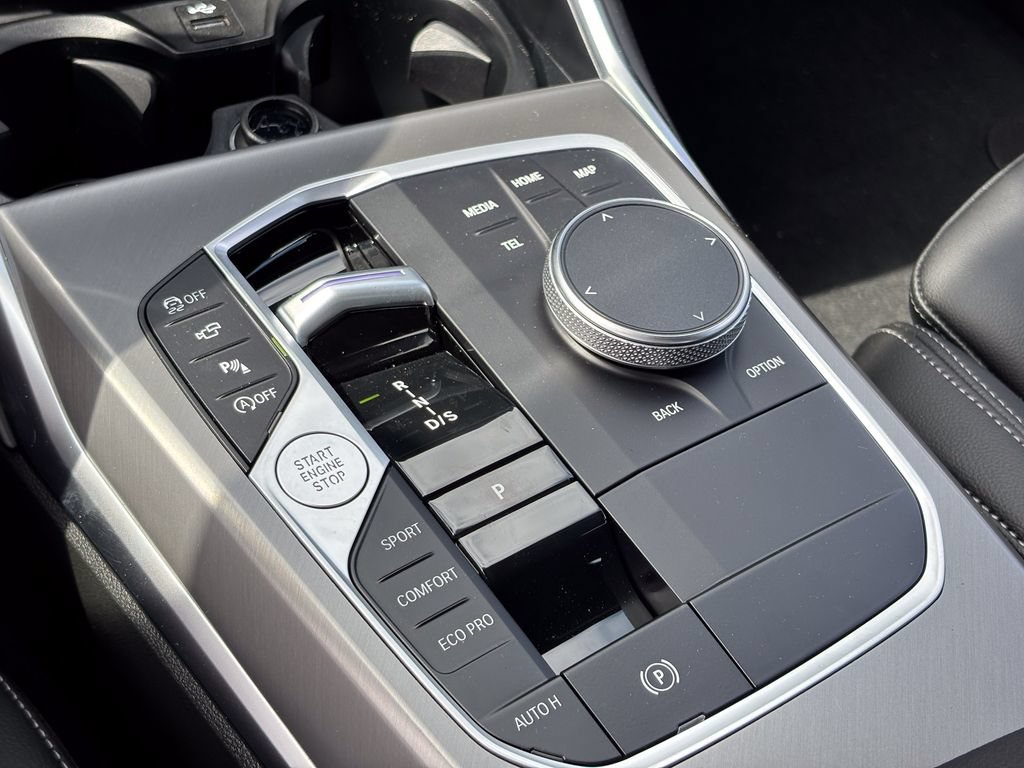 New 2026 BMW 330i xDrive Sedan AWD/4WD image 28