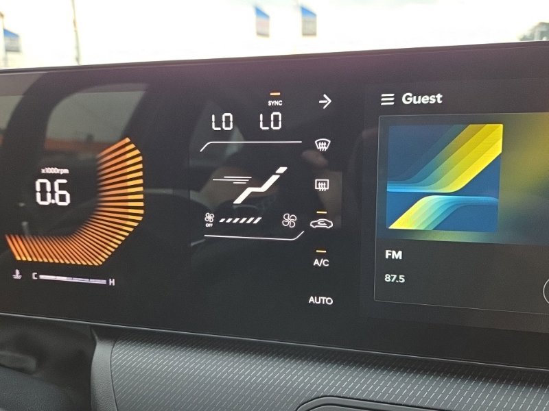 New 2026 Kia K4 GT-Line FWD image 34