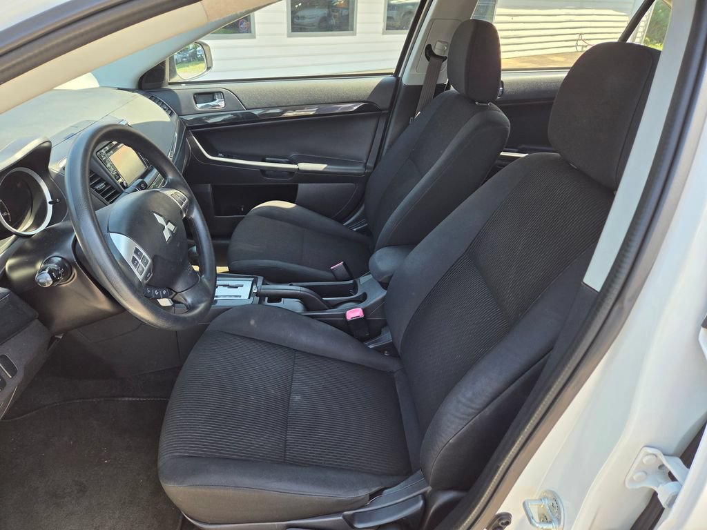 Used 2017 Mitsubishi Lancer ES FWD image 10