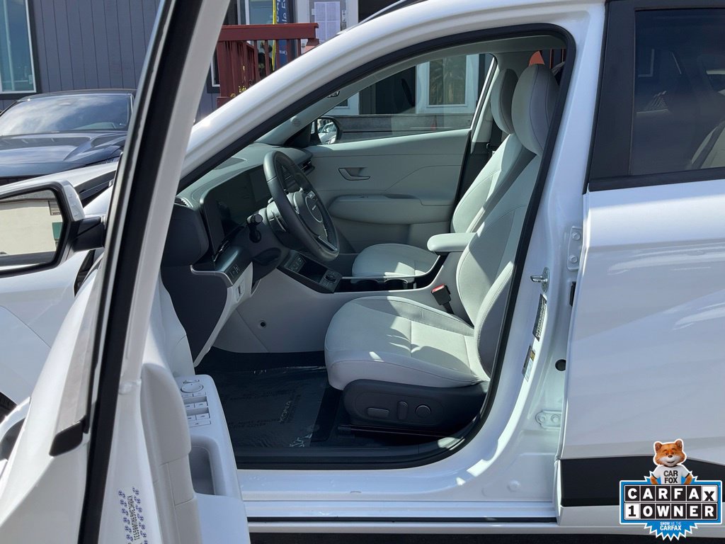 Used 2024 Hyundai Kona SEL FWD image 13