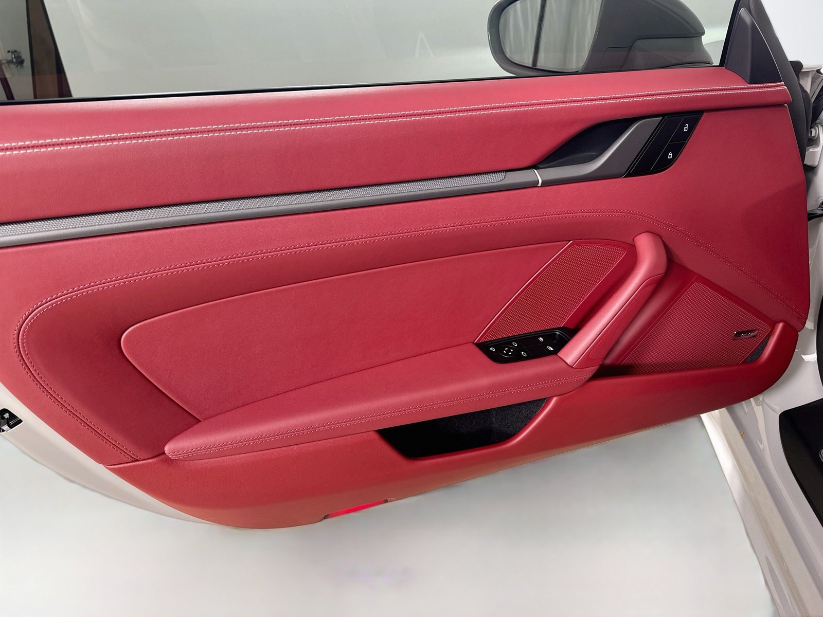 Certified 2025 Porsche 911 Carrera S w/ Sportdesign Package RWD image 16