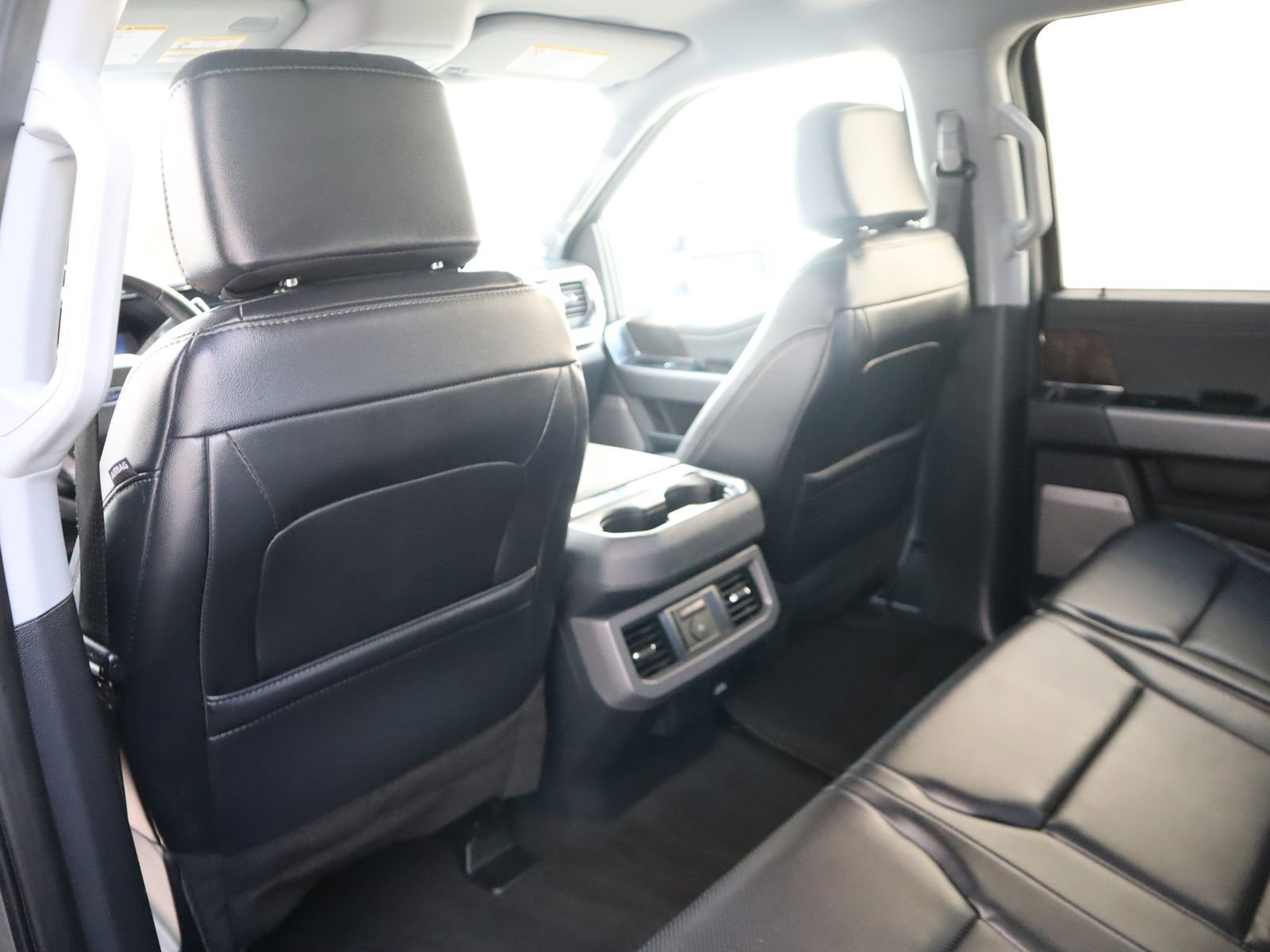 Used 2024 Ford F250 Lariat image 42