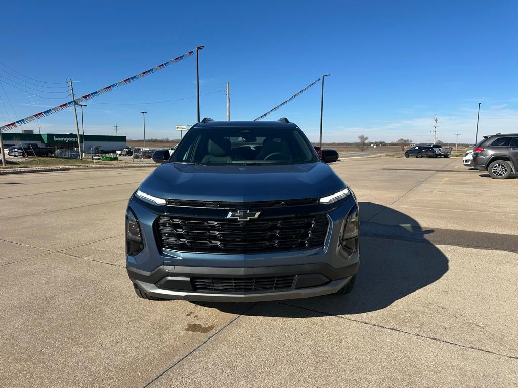 New 2026 Chevrolet Equinox LT w/ Convenience Package II image 8