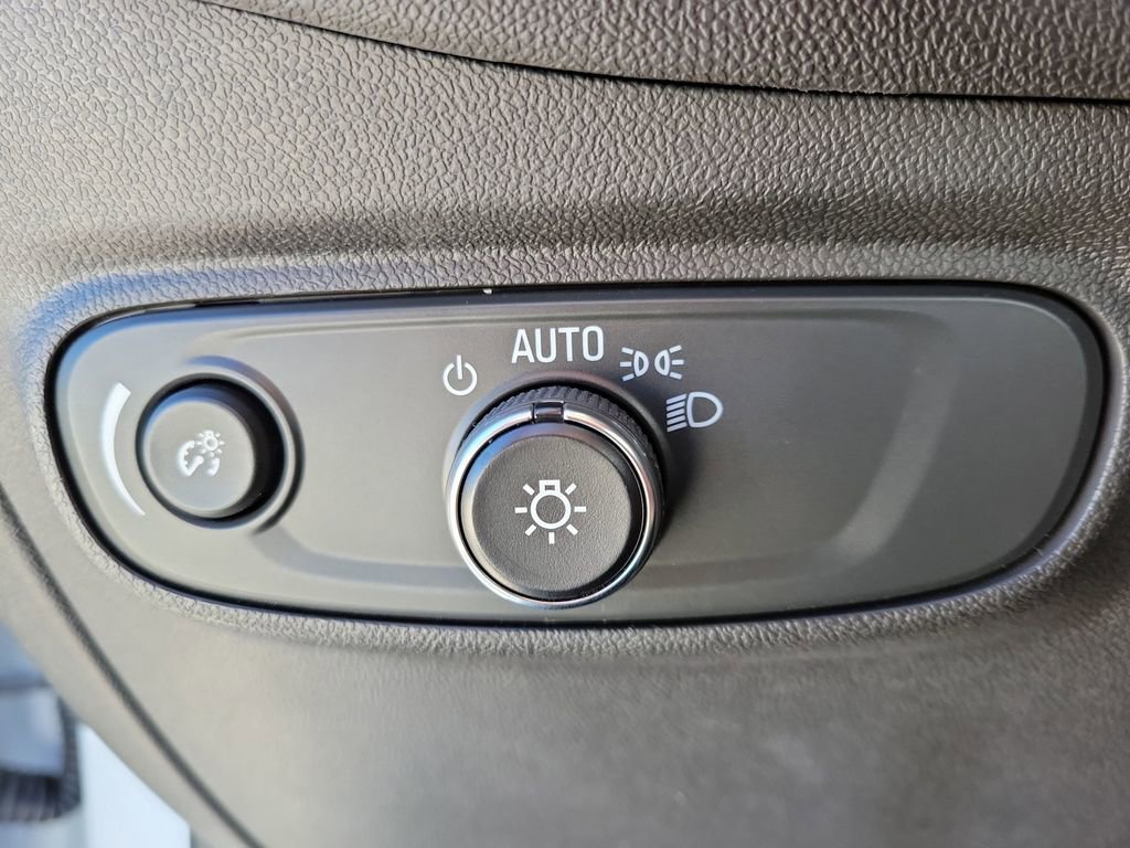 Used 2022 Chevrolet Equinox LT FWD image 20