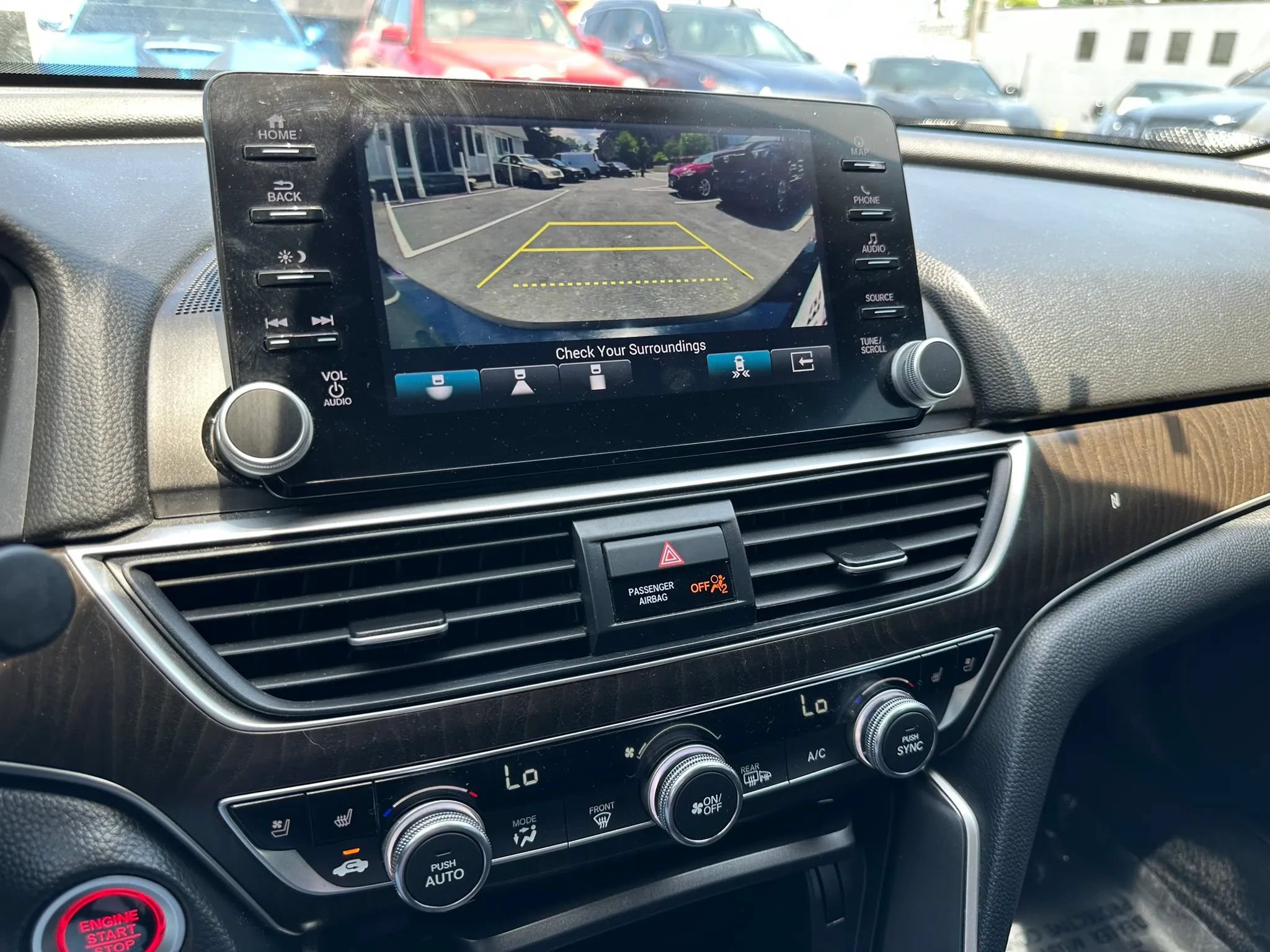 Used 2020 Honda Accord Touring image 25